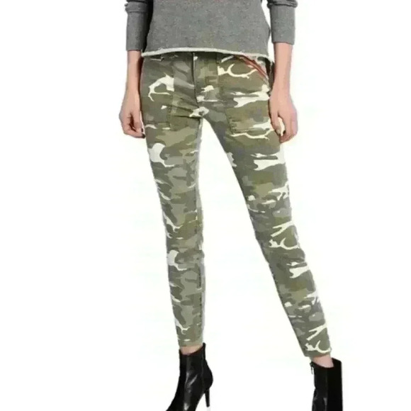 Etienne Marcel Denim - Etienne MARCEL WOMENS RED ZIPPER CAMO JEANS SIZE 25